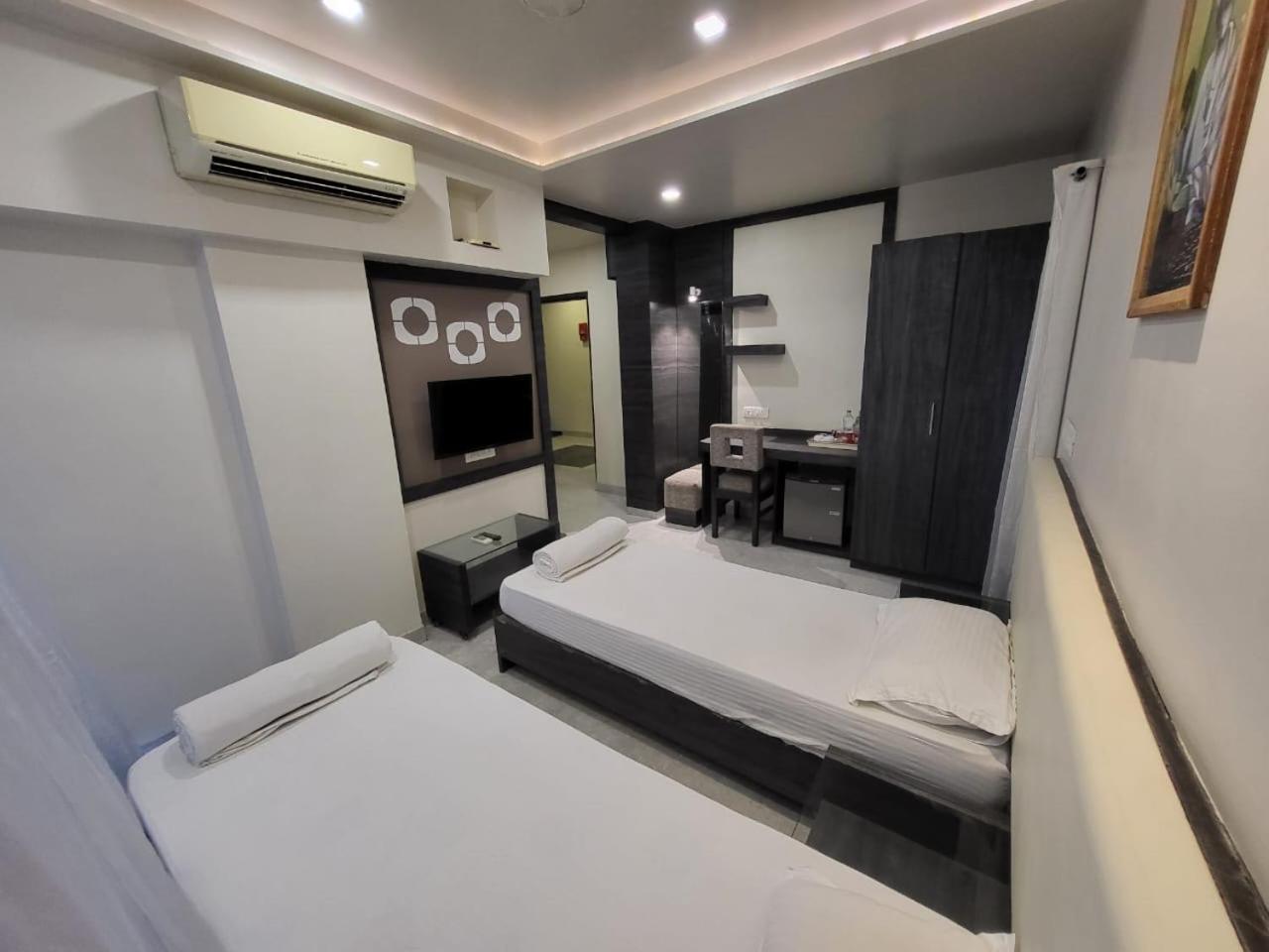 Hotel Nirvana Residency Nagpur Esterno foto