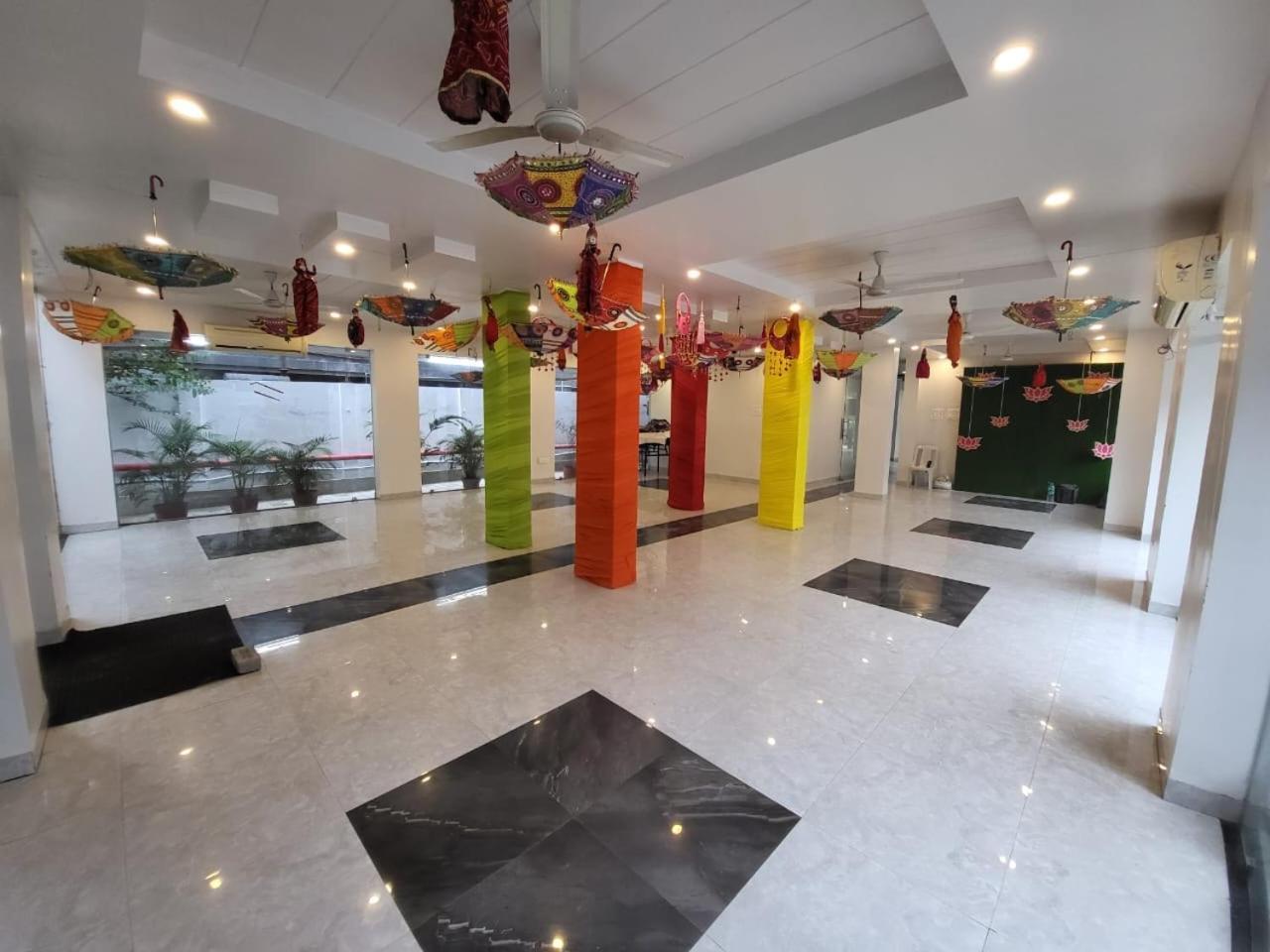 Hotel Nirvana Residency Nagpur Esterno foto